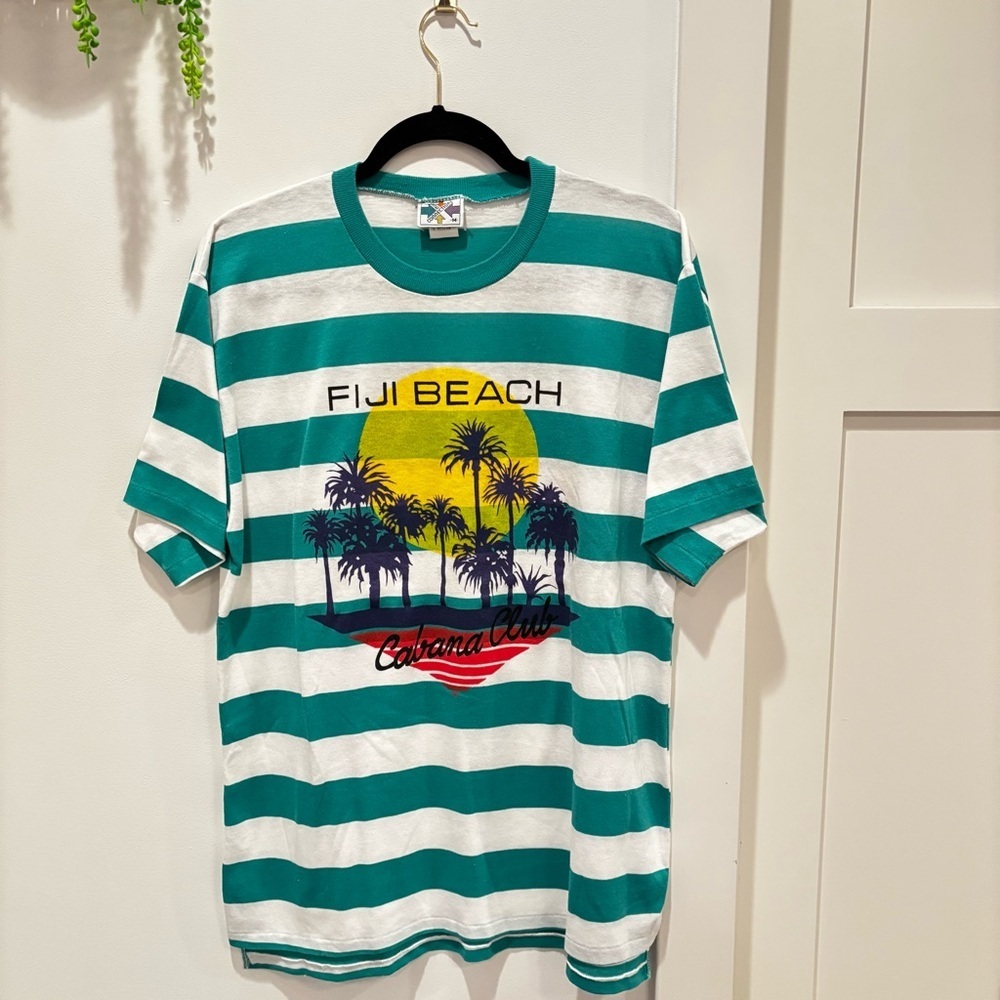 VIntage 70's 80's New Connections Fiji Beach Bold Strip T-shirt Size Medium